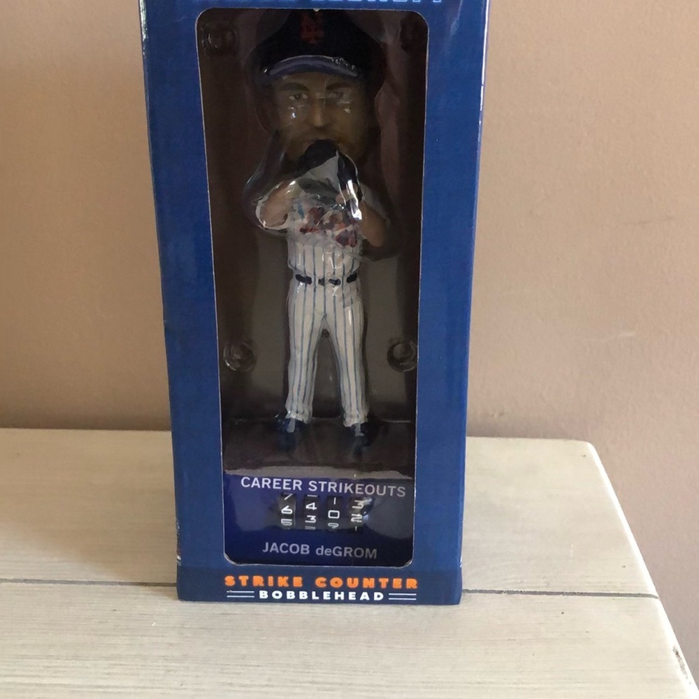 MLB Jacob DeGrom Bobble Head Career Strike Out NiB - Picture 4 of 5